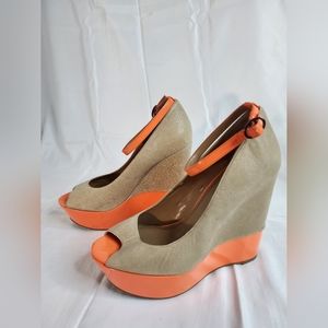 Jessica simpson orange pumps